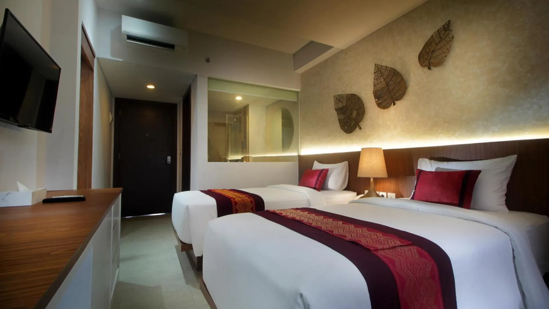 Nadi Hotel Legian