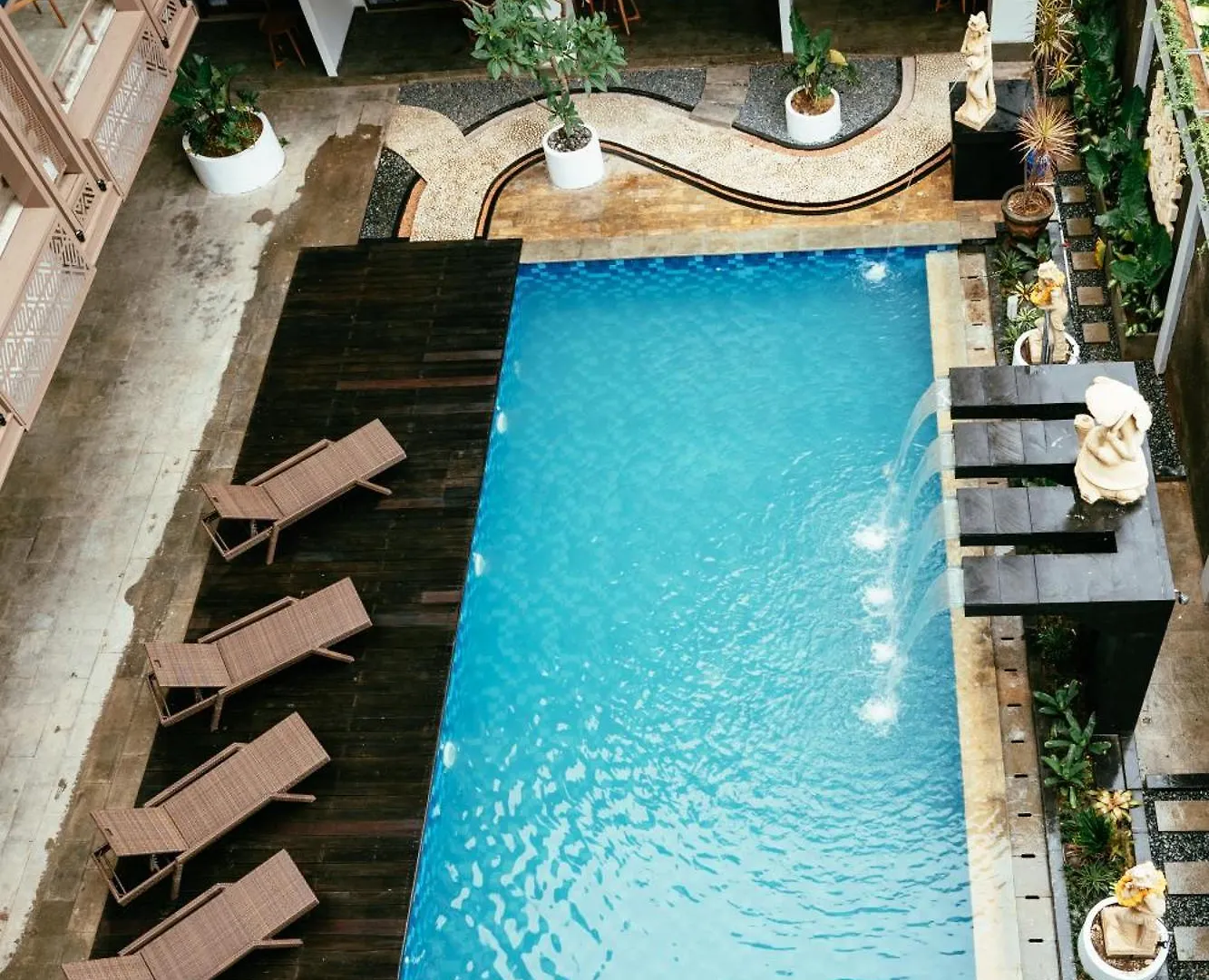 Nadi Hotel Legian