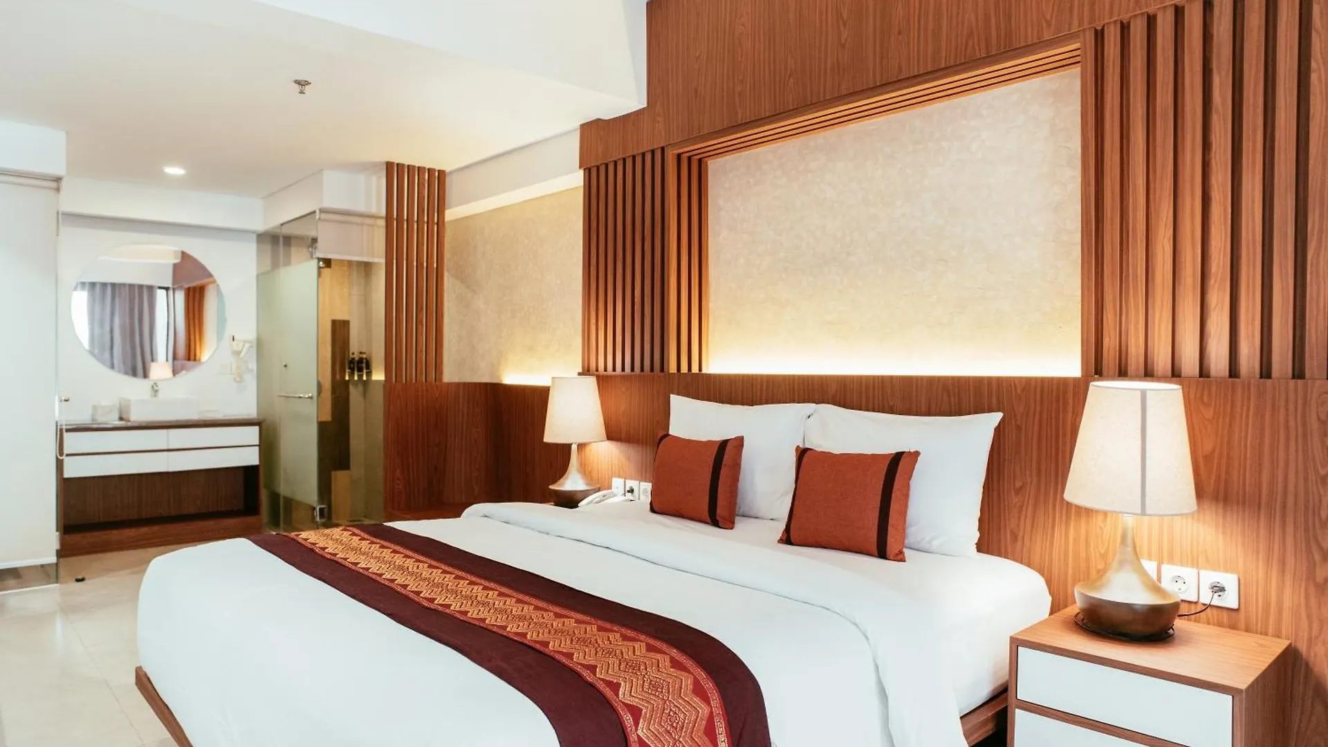 Nadi Hotel Legian