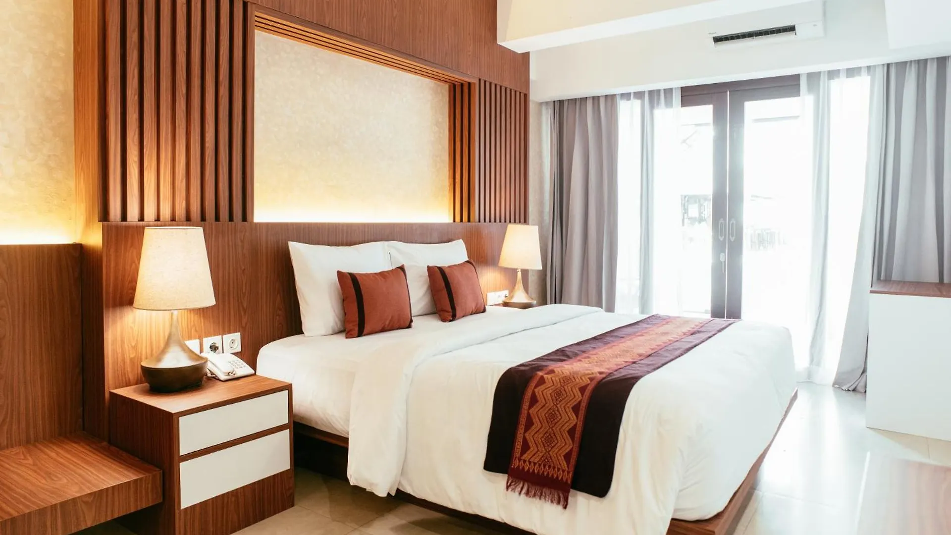 Nadi Hotel Legian
