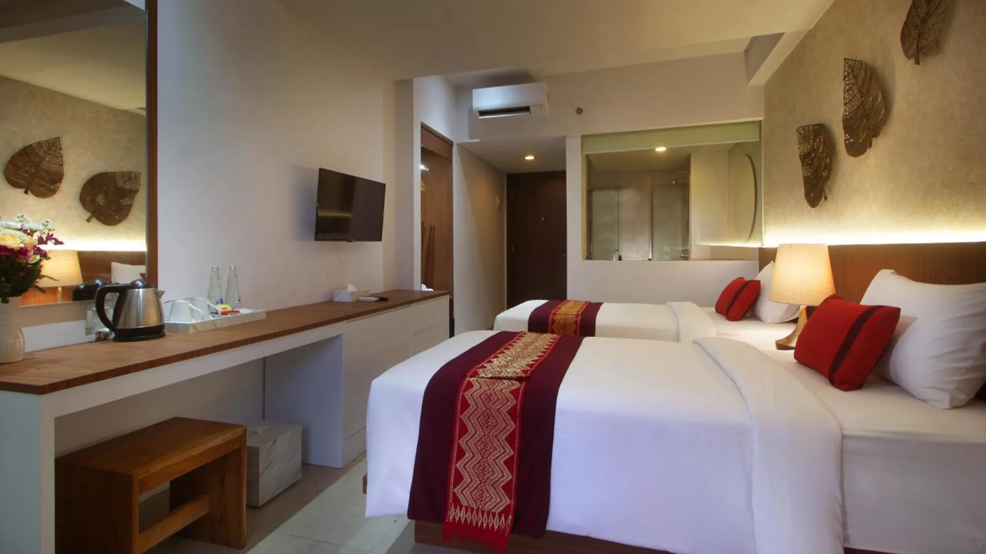Nadi Hotel Legian